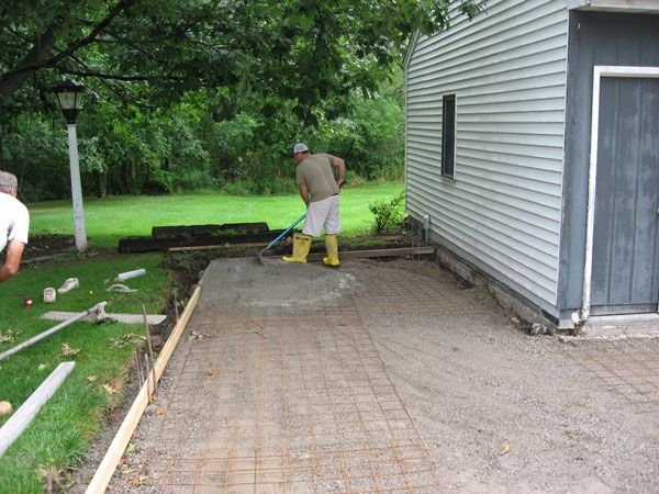 reinforcement of driveway